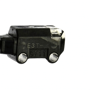 Controlador PLC E3T-ST11, Servidor, Controlador, Nuevo y Original, Disponible - Product Image 1