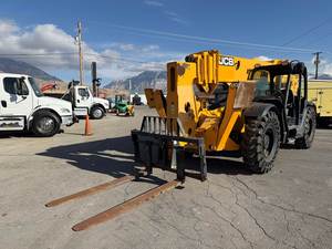 Chariot télescopique JCB d'occasion haute performance 512-56 / 512-26TC 17 m 5 443 kg pour terrains accidentés - Product Image 4