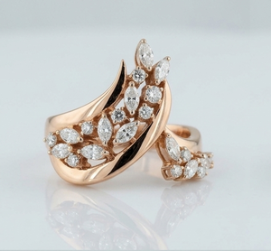 Anillo de compromiso de oro rosa con diamante cultivado en laboratorio certificado por IGI, corte marquesa de 1.80 quilates, estilo romántico para mujer. - Product Image 1