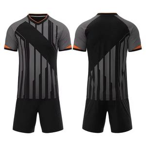 Uniforme de Fútbol Personalizado de Alta Calidad para Adultos, 100% Poliéster, Impermeable, Transpirable, Colores y Tallas Personalizadas, Venta al Por Mayor - Product Image 3