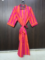 Peignoir de luxe bohème romantique 100 % coton respirant à col en V, léger, à rayures orange, pour l'hiver, ensemble cadeau ODM