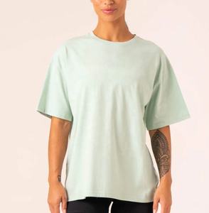 T-shirt ample à col rond pour femme, bleu clair uni, coupe ample, manches courtes, 100% coton jersey, pour le printemps et l'été - Product Image 4