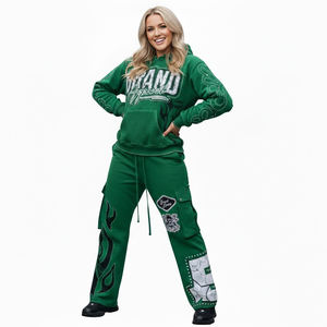 Conjunto Deportivo Personalizado Estilo Y2K con Pedrería - Sudadera con Cierre y Pantalones Anchos de Pierna Ancha para Moda Urbana Unisex - Product Image 4