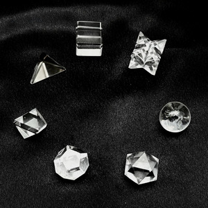 Juego de Cristales de Geometría Sagrada de Cuarzo Transparente Natural, 7 Sólidos Platonicos, Piedras Pulimentadas, Arte Portátil Coleccionable - Product Image 2