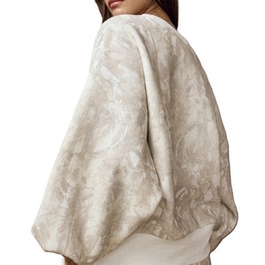 Sweat-shirts tendance personnalisés pour femmes à imprimé marbré avec appliqué brodé, ensemble de vêtements de détente en molleton de coton premium, sweats à capuche tie-dye - Product Image 3