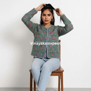 Chaqueta de Algodón Acolchada Reversible Kantha Verde Floral, Bordado Hecho a Mano, Transpirable, Corte Moderno - Product Image 4