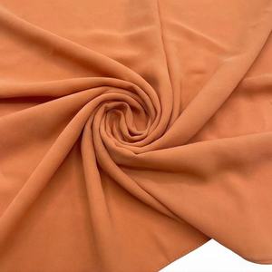 Hiyab Suave y Ligero de Moda para Mujeres Musulmanas, Diseño Moderno en Chifón, Transpirable y Elegante, Pañuelo Premium para la Cabeza - Product Image 6