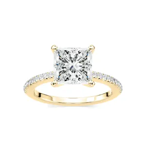 Anillo de compromiso con piedra lateral Lizzia de diamante talla princesa de dos quilates, joyería elegante y clásica para mujer, artesanía fina atemporal - Product Image 5