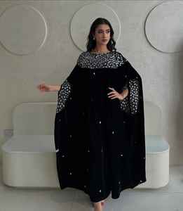 AWAIS HOUSE Dubai - Abaya Kaftan Musulmana Islámica de Talla Grande, con Lentejuelas de Terciopelo, Hecha a Mano, con Dobladillo Acampanado, Ligera, para Bodas y Fiestas - Product Image 5