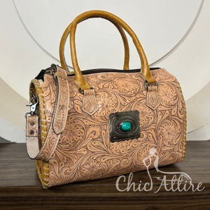 2026 Wholesale Luxury Hand <b>Tooled</b> Cowhide <b>Leather</b> Speedy Bag for Women's Custom Style Luxury Designer Shoulder Travel Duffle Bag - Product Image 1