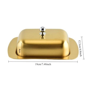 Élégante becasse à beurre dorée avec couvercle, pour cuisine et table à manger, support à beurre élégant et haut de gamme, adapté aux restaurants et cafés - Product Image 6