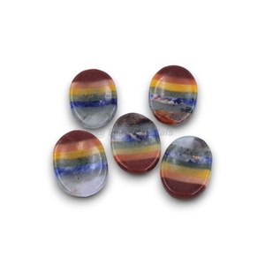 Pierre de méditation en labradorite naturelle polie, effet éclatant, taille pouce, vente en gros directe usine - Product Image 4