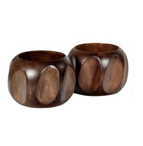 Élégant porte-serviettes en bois pour la maison, idéal pour l'agencement de table, l'usage quotidien et une présentation raffinée - Product Image 4