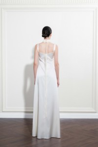 Vestidos de Noche de Lujo al por Mayor, MOQ Bajo, Vestido Oriel Drapeless, Corte A, Satén Mission, Vestidos Elegantes para Mujer de Vietnam - Product Image 3