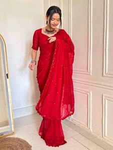 Premium Modern Faux Fur Reversible <b>Saree</b> with Beads Embellishment for Party Wear - Product Image 4
