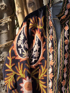 Veste en velours brodée à la main, style Suzani, artisanat bohème, manches longues, mode indienne pour femmes, vente en gros - Product Image 5