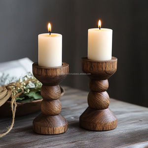 Porte-bougie long en bois conçu pour les tables à manger, ajoutant de la profondeur, de la personnalité et une éclairage chaleureux. - Product Image 1