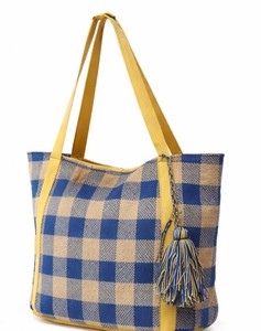 Sac fourre-tout bohème élégant avec un motif œil porte-bonheur, des perles complexes, un motif chevron et des détails en pompons. - Product Image 3