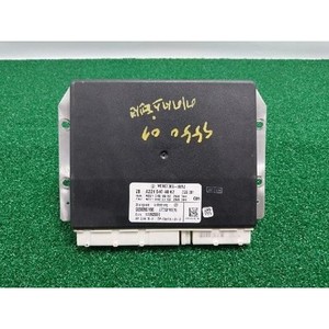 โมดูลควบคุมระบบ Airmatic สำหรับรถยนต์ S-class ปี 2005-2009 มือสอง ของแท้ รหัส A2215404062 - Product Image 1