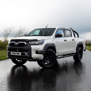 La Mejor Calidad para Camionetas Hilux con Motor Potente, Rendimiento Robusto, Carrocería Duradera, Plástico OEM, Demanda Global del Mercado - Product Image 4
