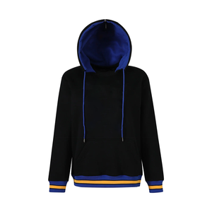Sweat à capuche d'hiver noir SGRho avec broderie chenille lettres grecques, vêtement de sororité, pull en molleton de coton premium, style universitaire - Product Image 1