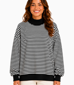 Sudadera Premium Personalizada para Mujer con Cuello Alto, Hecha de 100% Algodón, con un Tacto Ligero y Comodidad Transpirable - Product Image 1