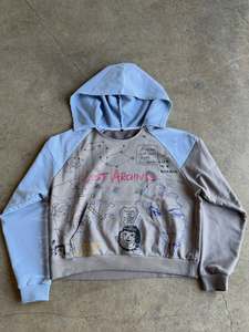 เสื้อฮู้ดซิปสีดำสำหรับผู้ชาย พิมพ์ลายโลโก้ด้านหน้า สวมใส่สบายๆ ในฤดูใบไม้ร่วง ทรงปกติ ผ้าฝ้ายเฟรนช์เทอร์รี่ 100% - Product Image 3