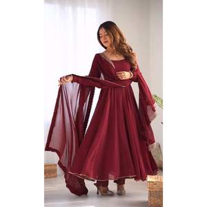 ชุดปาร์ตี้ผู้หญิงหรูหราและมีสไตล์พร้อมชุด dupatta ที่สวยงามสำหรับโอกาสพิเศษ - Product Image 2