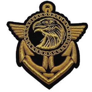 Badges en tissu brodés à la main sur mesure de haute qualité, nouveau style, forme personnalisée OEM, à coudre - Product Image 5