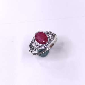 แหวนเงินแท้ 925 ประดับพลอยธรรมชาติ แหวนทำมือ ดีไซน์โดดเด่น ราคาขายส่ง ของขวัญเครื่องประดับสำหรับผู้หญิง - Product Image 3