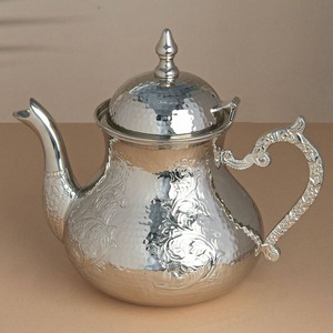 Silver Tea Kettle With Gold Accents Round <b>Classic</b> Design For Coffee And Tea Tools With Lid - Product Image 3