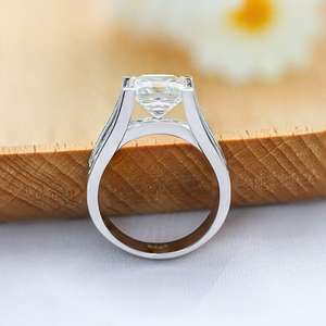 Bague en argent sterling 925 avec diamant moissanite taille princesse 4 carats, bijoux de mode personnalisés pour fiançailles, mariage, anniversaire - Product Image 5
