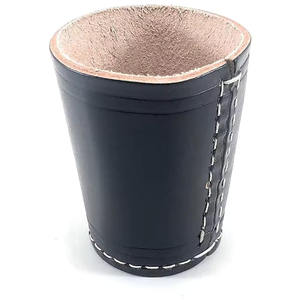 Gobelet à dés personnalisé en cuir véritable avec logo, écologique et durable, style classique, idéal pour les cadeaux - Product Image 6