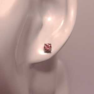 Boucles d'oreilles clous en rubellite naturelle, argent sterling 925, sertissage à griffes facettées, bijoux en tourmaline polie pour femme - Product Image 1