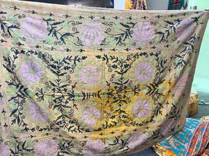 Dupatta Tradicional Bordada con Flores, Dupatta Étnica Bordada a Mano, Dupatta con Bordado Floral, Estola Tradicional Bordada - Product Image 4