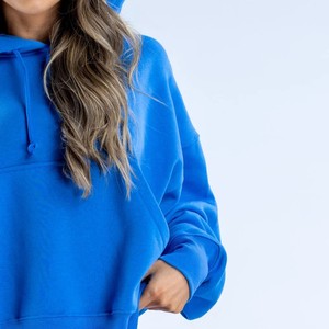 Sudaderas con Capucha para Mujer de Alta Calidad al por Mayor, OEM, con Logotipo Personalizado, Estilo Holgado, Hombros Caídos, Cordón Ajustable y Bolsillos Cómodos - Product Image 2