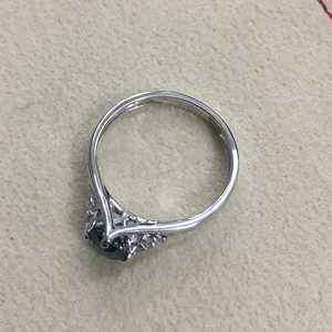 Bague de fiançailles et de mariage pour femme en argent sterling 925 avec diamant naturel blanc et bleu taille ronde de 0,72 ct – Vente en gros - Product Image 3