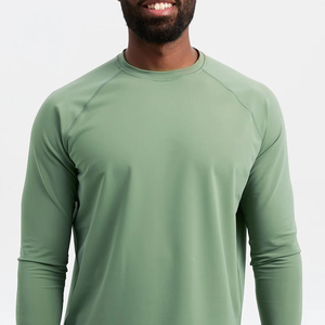 เสื้อรัดรูปแขนยาวสำหรับผู้ชาย สีเขียว ผลิตจากผ้าสแปนเด็กซ์/โพลีเอสเตอร์ เป็นมิตรต่อสิ่งแวดล้อม แห้งเร็ว ระบายอากาศได้ดี ป้องกันรังสียูวี เหมาะสำหรับเล่นกีฬา - Product Image 5