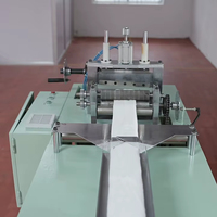 Machine automatique AMARNAATHH ENGINEERING pour la fabrication et la scellage de pansements, 220V/380V, capacité 15-30 pièces/heure, 400kg
