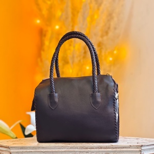 Sac de voyage de luxe en cuir véritable Venus Leathers, petit format, léger, imperméable, portable, de haute qualité, pour l'extérieur - Product Image 2