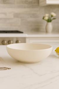 Tazón de resina epoxi de diseño para una colección de vajilla de lujo que mejora la presentación de la comida con una belleza artesanal. - Product Image 4