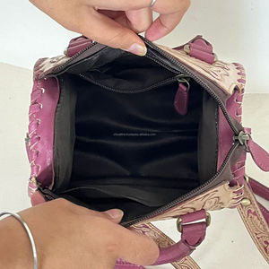 Bolso de Hombro de Cuero Genuino de Vaca para Mujer, Estilo Bohemio Occidental, con Diseño Floral Grabado a Mano, Bolso de Moda Premium - Product Image 6