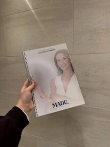 Proveedor Indio de Servicios de Impresión de Libros Personalizados, Impresión de Libros de Tapa Blanda con Opciones de Acabado Mate y Brillante Disponibles para la Venta - Product Image 1