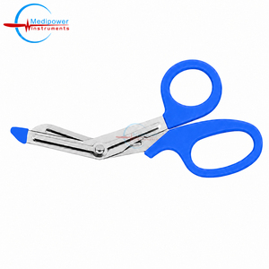 Tijeras para vendajes médicos, tijeras universales con punta puntiaguda para uso en primeros auxilios |   Tijeras de Enfermería de 5.5 Pulgadas con Mango Rojo - Product Image 5