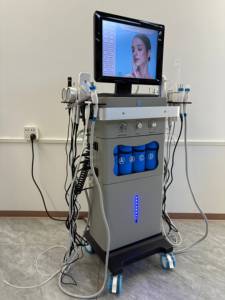 Kwaliteitscertificering 18 In 1 Diamant Microdermabrasie Machine Met Zuurstof Infusie Aqua <span class=keywords><strong>Peel</strong></span> Voor Het Reinigen Van De Huid Rimpel Verwijderen - Product Image 2