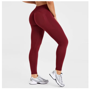 Nuevas llegadas: Leggings de yoga de cintura alta con logo personalizado para mujer, efecto fruncido en glúteos, sin costuras, de nailon, de secado rápido y transpirables. - Product Image 4