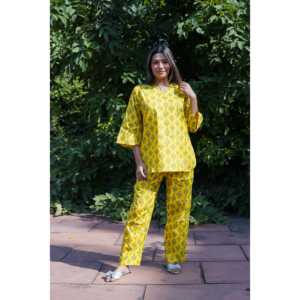 ชุดนอนสตรีแบบ Touch-me-not พร้อมกิ๊บติดผมเข้าชุด ชุดนอนใส่สบาย ไซส์ S ลดราคาแบรนด์ดัง - Product Image 3