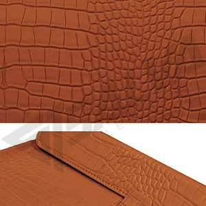 Funda Protectora para Portátil de Lujo con Patrón de Cocodrilo Marrón, Color Sólido, para Computadoras de 13, 14 y 15 Pulgadas - Product Image 3