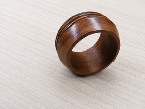 Anneau de serviette en bois, design moderne, 5 cm de large, durable, accessoire de table de mariage - Product Image 2