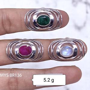 Bague élégante en argent sterling 925 avec pierre de lune arc-en-ciel ovale sertie clos, accessoires de joaillerie fine, vente en gros - Product Image 1